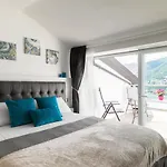 Vista Lago Como Con Terrazza Apartamento *