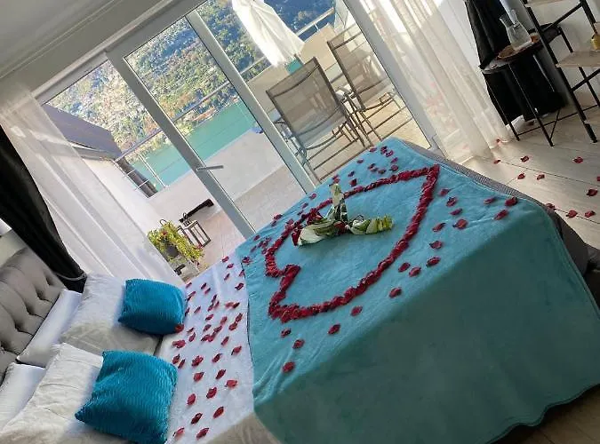 La Terrazza Sul Di Con Garage Apartament